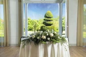 thumbnail: Indoor wedding