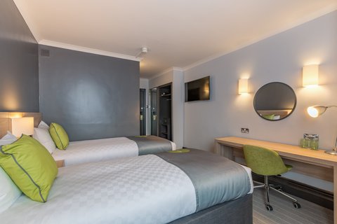 Thistle Express Luton Twin 2