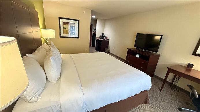 Guest Room,Suite,On-Site