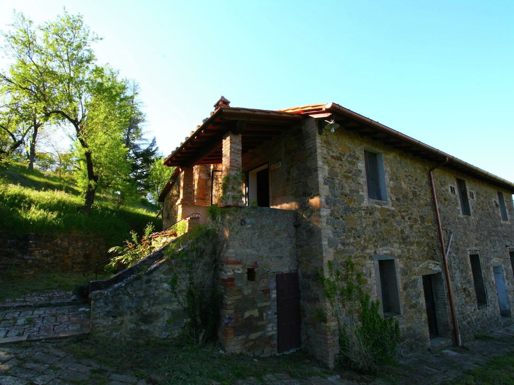 Primary image
