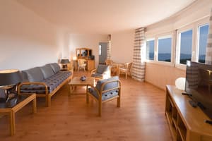 thumbnail: Living area