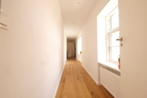thumbnail: Hallway