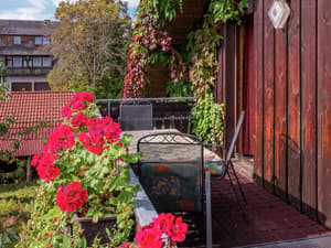 thumbnail: Balcony