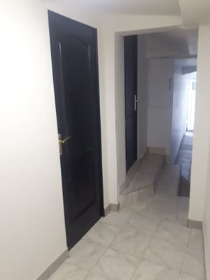 thumbnail: Hallway