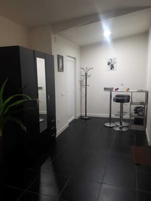 thumbnail: Interior