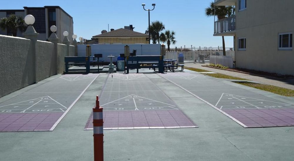 Sport court