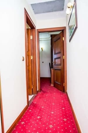 thumbnail: Hallway