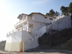 thumbnail: Front of property - evening/night