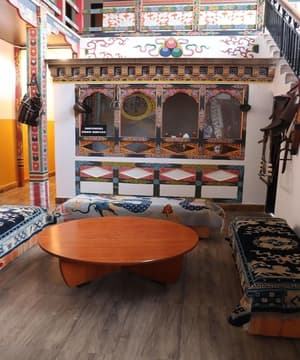 thumbnail: Interior