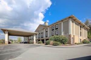 thumbnail: Exterior