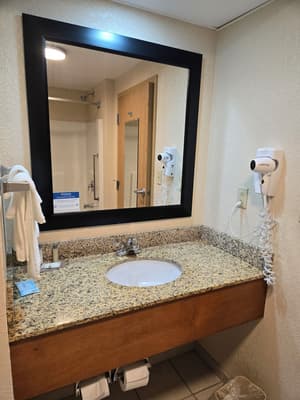 thumbnail: Bathroom