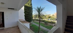 thumbnail: Courtyard view