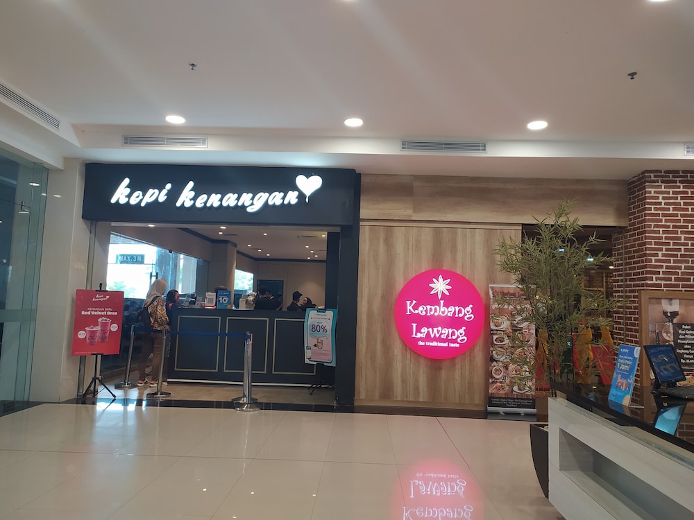 Coffee shop