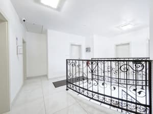 thumbnail: Interior detail