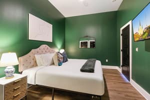 thumbnail: Rooms