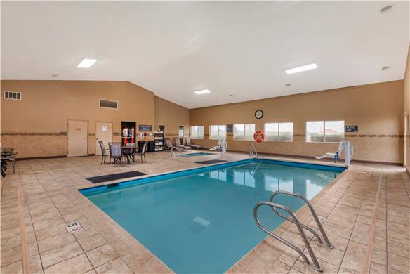 Pool,On-Site,Property Amenity,Recreation