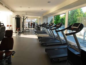 thumbnail: Gym