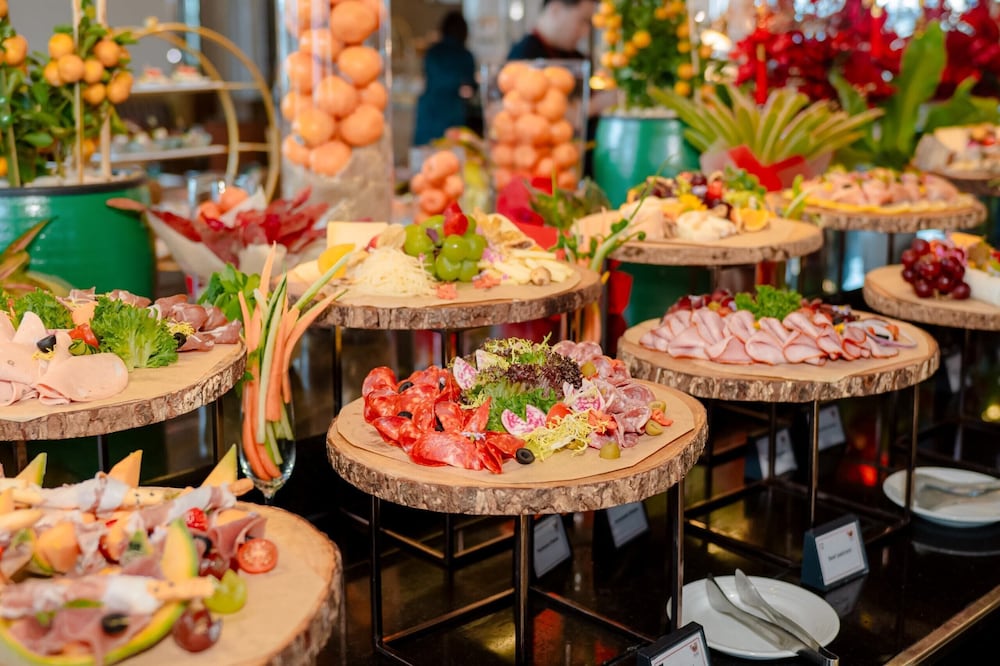 Breakfast buffet