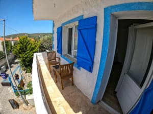 thumbnail: Balcony