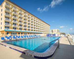 thumbnail: Pool