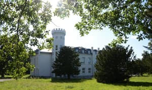 thumbnail: Property grounds