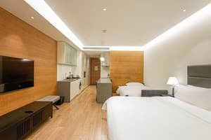 thumbnail: Room