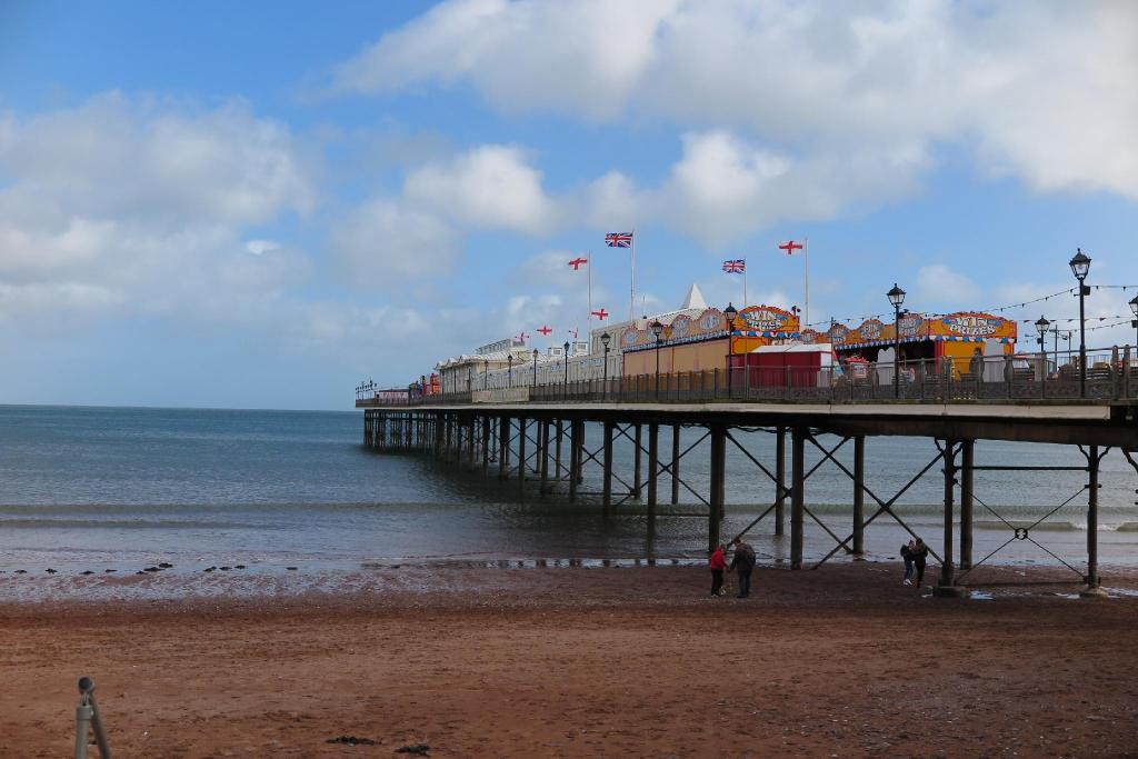 d64145cf8aa6e797089303e8e742cdeb.jpg