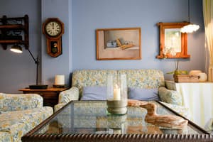 thumbnail: Living room