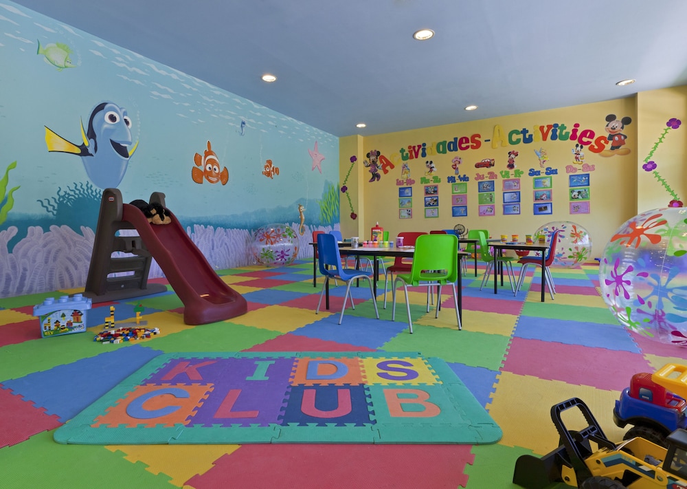 Children's play area - indoor