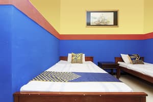thumbnail: Room