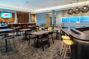 thumbnail: Lobby lounge