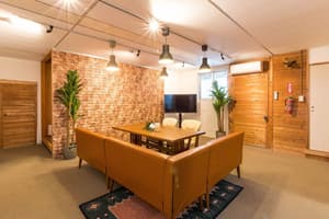 thumbnail: Interior