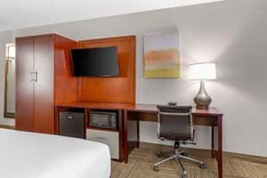 thumbnail: Guest Room,On-Site
