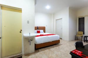 thumbnail: Room