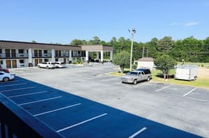 thumbnail: Parking