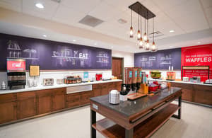 thumbnail: Breakfast area