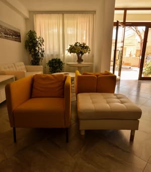 thumbnail: Interior