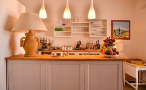 thumbnail: Breakfast area