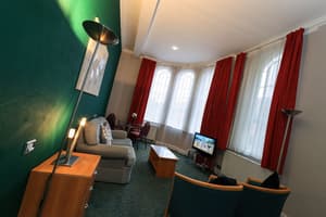 thumbnail: Living area