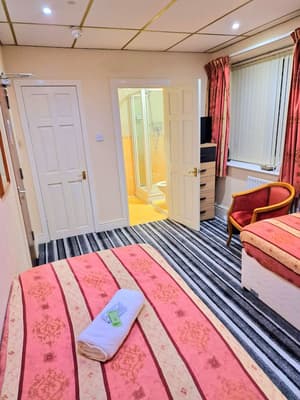 thumbnail: Room