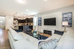 thumbnail: Living room