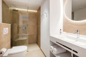 thumbnail: Bathroom
