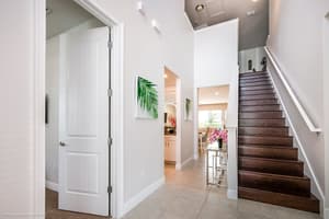 thumbnail: Interior