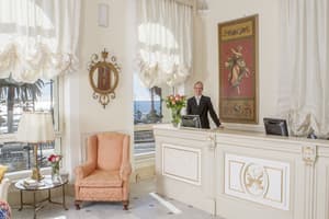 thumbnail: Reception