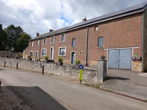 thumbnail: Exterior