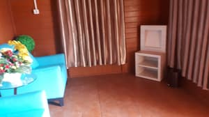 thumbnail: Front of property