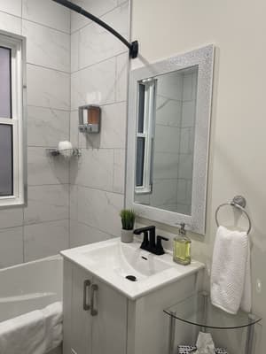thumbnail: Bathroom