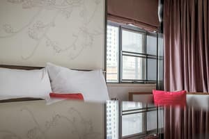 thumbnail: Room