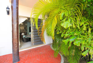 thumbnail: Garden view