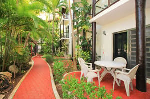 thumbnail: Courtyard